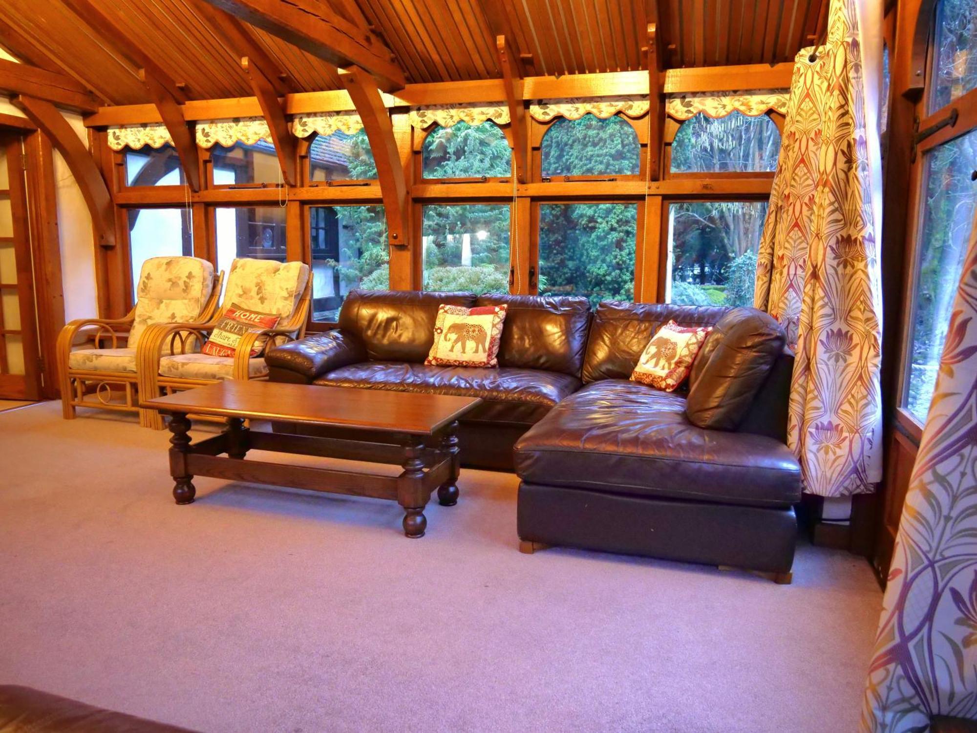 Beautiful Cottage In Brentwood Kelvedon Hatch Exterior photo